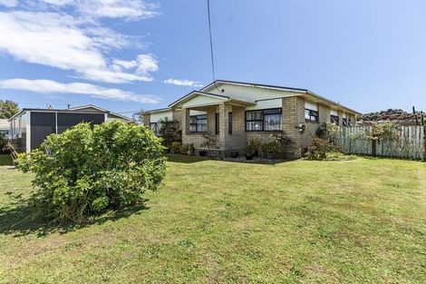 Photo of property in 70 Domett Street, Waitara, 4320