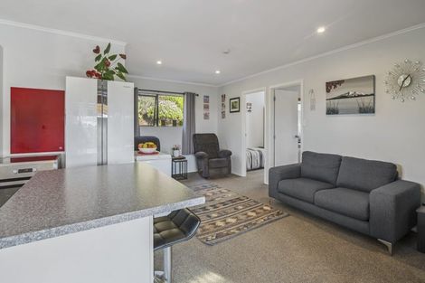 Photo of property in 82 Pinchgut Road, Kaukapakapa, 0873