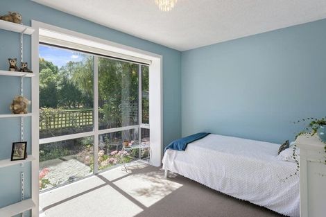 Photo of property in 2/7a Kruse Place, Redwood, Christchurch, 8051
