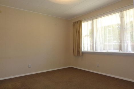 Photo of property in 35 Lochee Road, Upper Riccarton, Christchurch, 8041