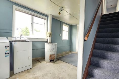 Photo of property in 44 Hindmarsh Street, Johnsonville, Wellington, 6037