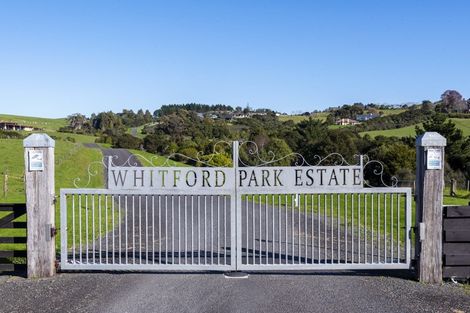 Photo of property in 63 Whitford Park Road, Whitford, Manurewa, 2576