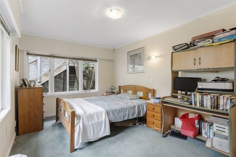 Photo of property in 32 Monarch Avenue, Hillcrest, Auckland, 0627