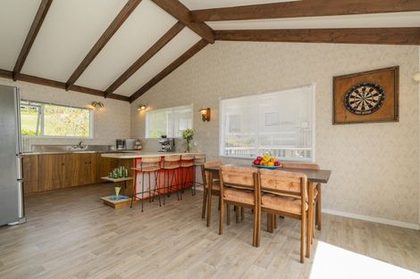 Photo of property in 4 Grierson Close, Hahei, Whitianga, 3591