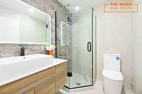 Photo of property in 118 Hyperion Drive, Randwick Park, Auckland, 2105