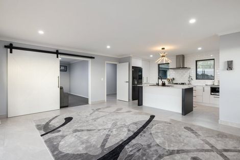 Photo of property in 20 Rose Berry Crescent, Flagstaff, Hamilton, 3210