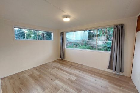 Photo of property in 22 Korotaha Terrace, Rothesay Bay, Auckland, 0630