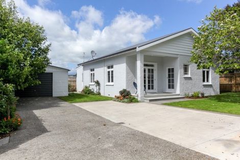 Photo of property in 372a Carrington Street, Upper Vogeltown, New Plymouth, 4310