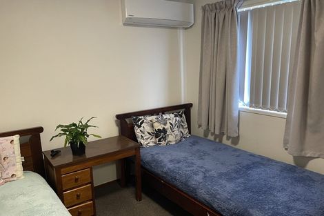 Photo of property in 23b Kelman Road, Kelston, Auckland, 0602