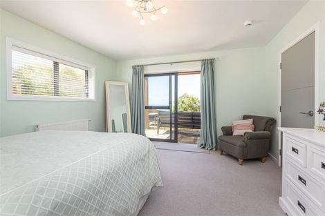 Photo of property in 11 Mortens Lane, Mount Pleasant, Christchurch, 8081