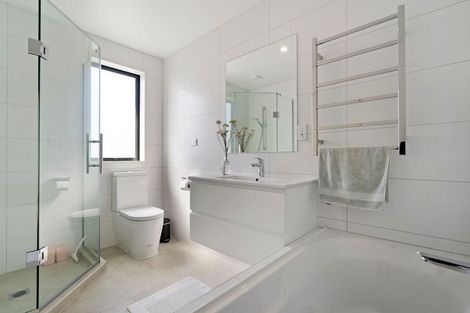 Photo of property in 27b Westgate Drive, Westgate, Auckland, 0614