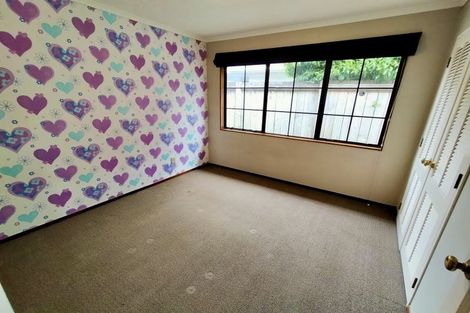 Photo of property in 100 Russell Street, Palmerston North, 4414