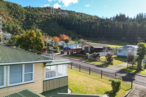 Photo of property in 52 Mallard Drive, Selwyn Heights, Rotorua, 3015