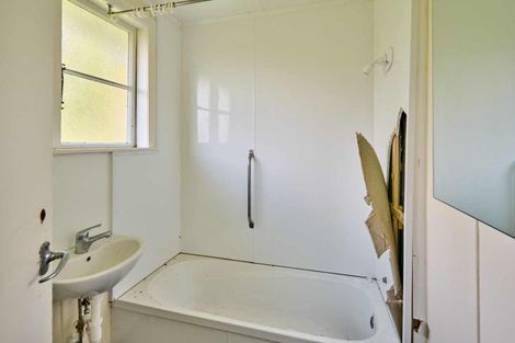 Photo of property in 14 Bromley View, Ranui, Porirua, 5024
