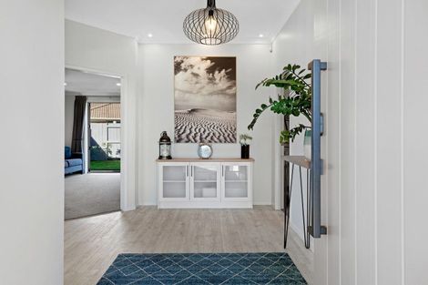 Photo of property in 1 Roxbury Place, Papamoa Beach, Papamoa, 3118