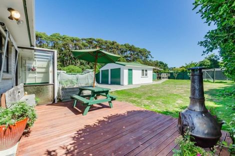 Photo of property in 34 Greenaway Road, Waikanae, 5036