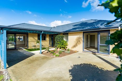 Photo of property in 11 Bootmaker Avenue, Waipu, 0510