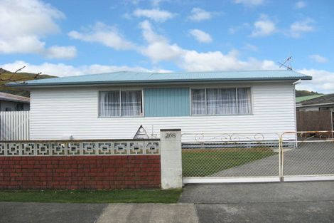 Photo of property in 268 Wellington Road, Wainuiomata, Lower Hutt, 5014