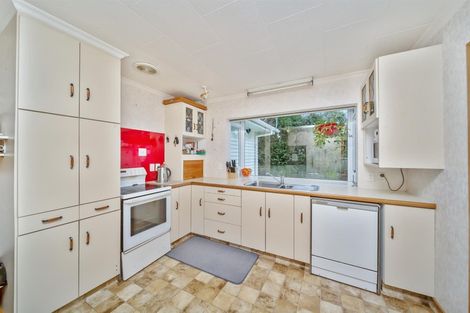 Photo of property in 16 Kegworth Street, Eltham, 4322