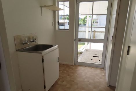 Photo of property in 40 Neeve Road, Taradale, Napier, 4112