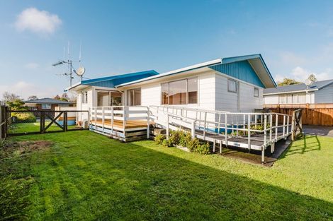 Photo of property in 14 Fiona Place, Dinsdale, Hamilton, 3204