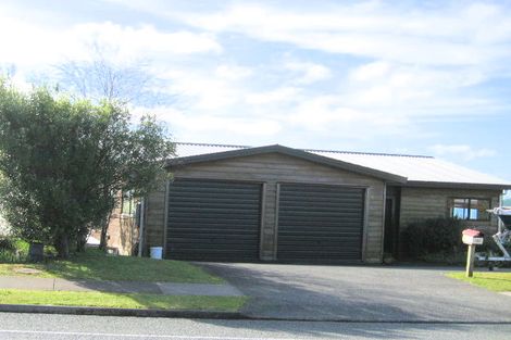 Photo of property in 137 Mahurangi East Road, Snells Beach, 0920