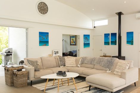 Photo of property in 73 Valencia Lane, Kerikeri, 0293