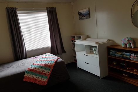 Photo of property in 47 Lawson Burrows Crescent, Te Anau, 9600