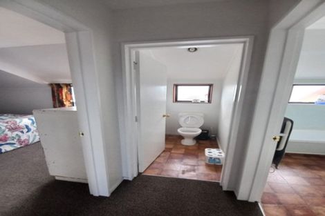 Photo of property in 11 Gladstone Grove, Richmond Heights, Taupo, 3330