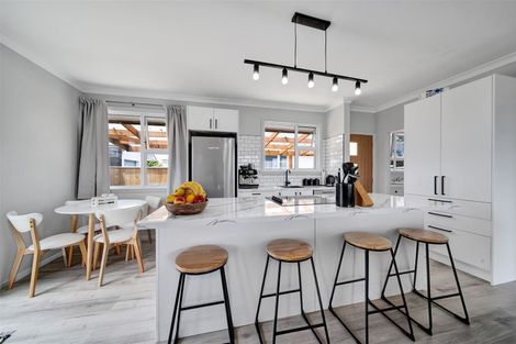 Photo of property in 22 Egmont Street, Hawera, 4610