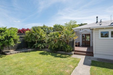 Photo of property in 51 Waimea West Road, Brightwater, 7022