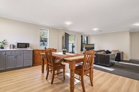 Photo of property in 1140b Papamoa Beach Road, Papamoa Beach, Papamoa, 3118