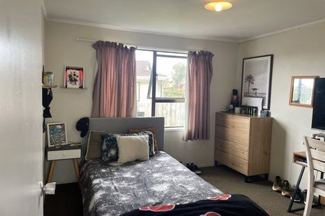 Photo of property in 1/15 Armada Drive, Ranui, Auckland, 0612