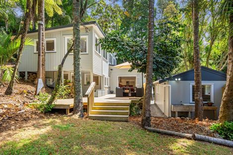 Photo of property in 45 Park Road, Titirangi, Auckland, 0604