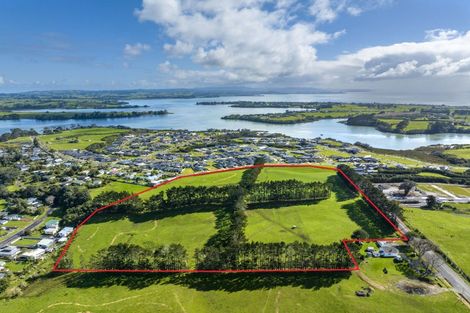 Photo of property in 80 Mclarin Road, Glenbrook, 2681