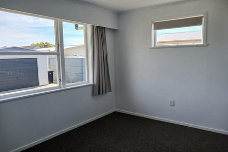 Photo of property in 16 Karamea Crescent, Kelvin Grove, Palmerston North, 4414