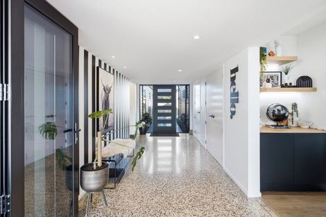 Photo of property in 16 Three Kings Court, Outram, 9019