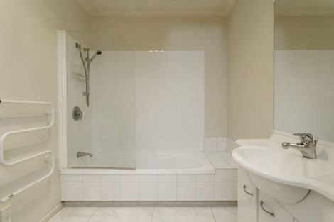 Photo of property in 28 Lakeridge Close, Rangatira Park, Taupo, 3330