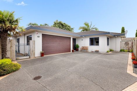 Photo of property in 291 Gravatt Road, Papamoa Beach, Papamoa, 3118