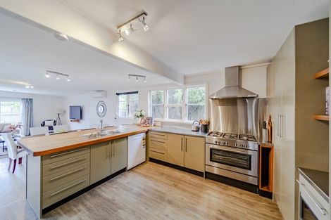 Photo of property in 227 Georges Drive, Napier South, Napier, 4110