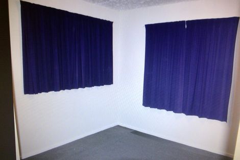 Photo of property in 40 Main North Road, Woodend, 7610