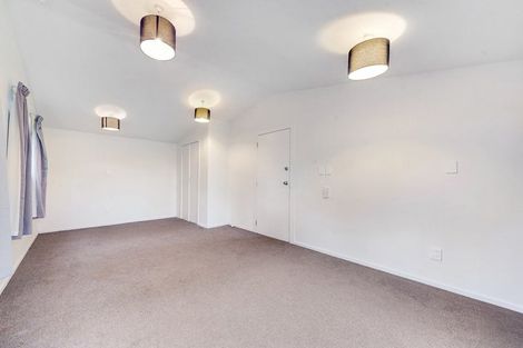 Photo of property in 20 Smedley Street, Manurewa, Auckland, 2102