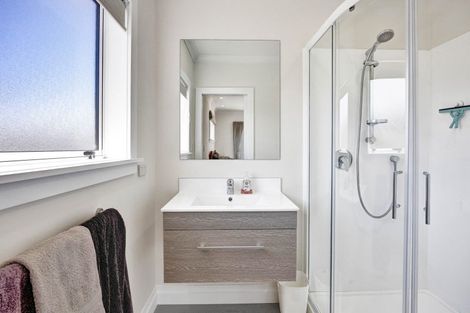 Photo of property in 54a Cloten Road, Stratford, 4332