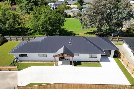 Photo of property in 6 Beau Lane, Feilding, 4702