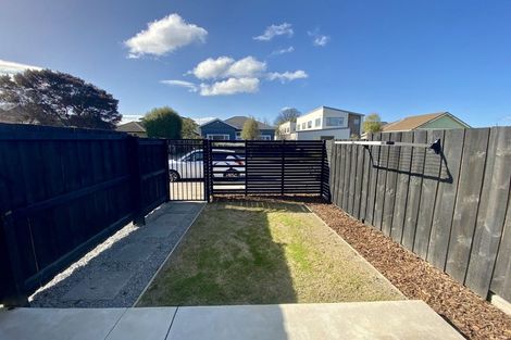 Photo of property in 2/32 Frederick Street, Waltham, Christchurch, 8011