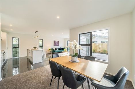 Photo of property in 61a Wyndrum Avenue, Waterloo, Lower Hutt, 5011