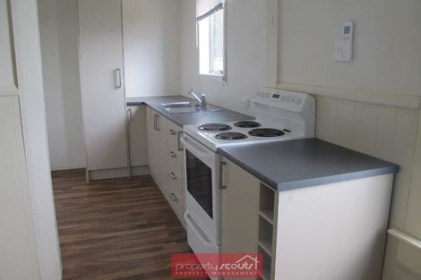 Photo of property in 37 Macandrew Road, South Dunedin, Dunedin, 9012