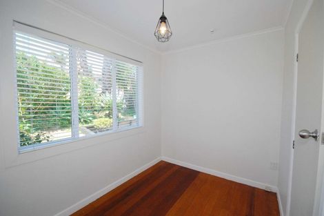 Photo of property in 51 Rogan Street, Mount Roskill, Auckland, 1041