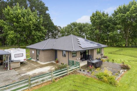 Photo of property in 81 Halls Road, Pahiatua, 4910