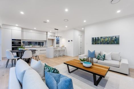 Photo of property in 17 Pakirikiri Street, Long Bay, Auckland, 0630